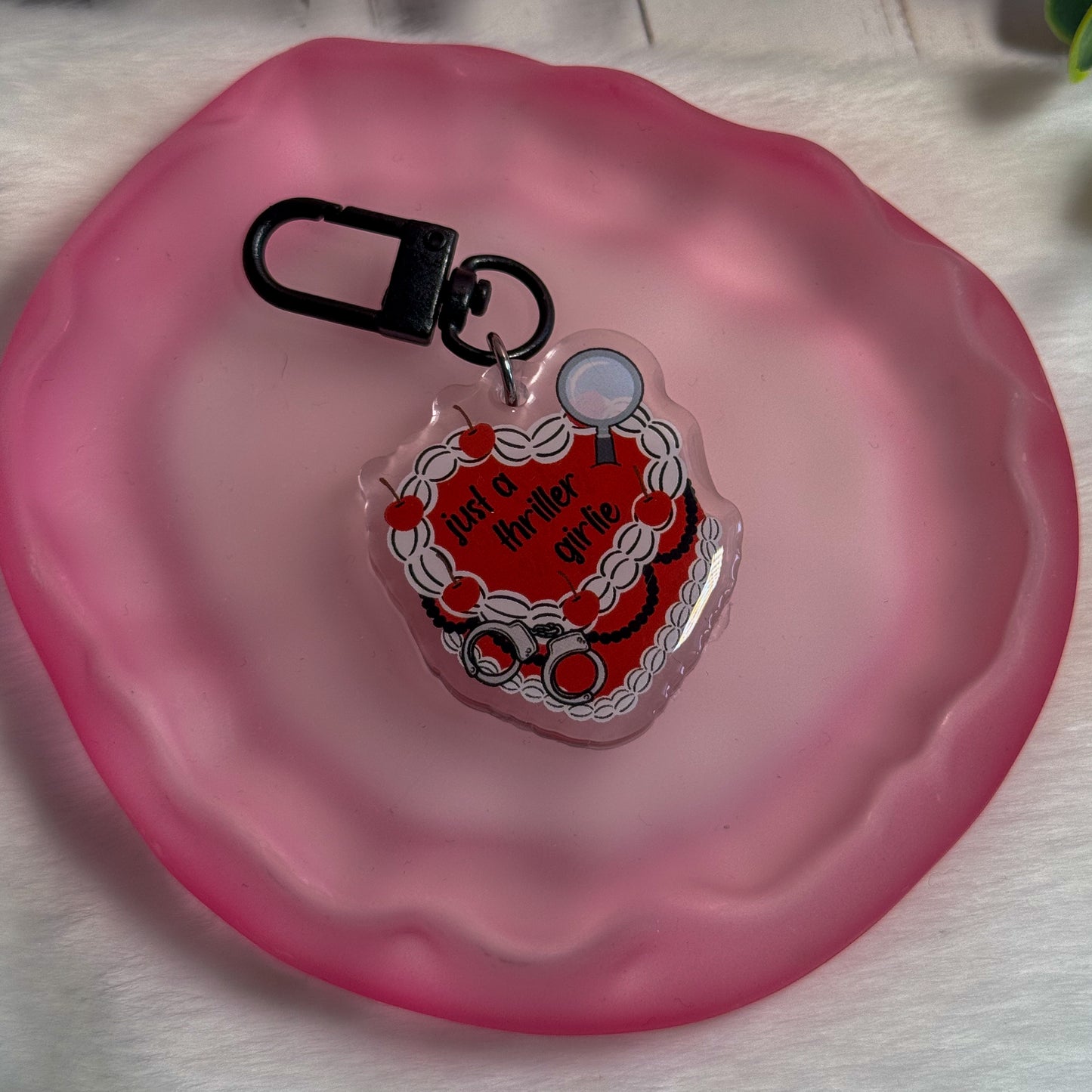 Just A Thriller Girlie Cake Keyring