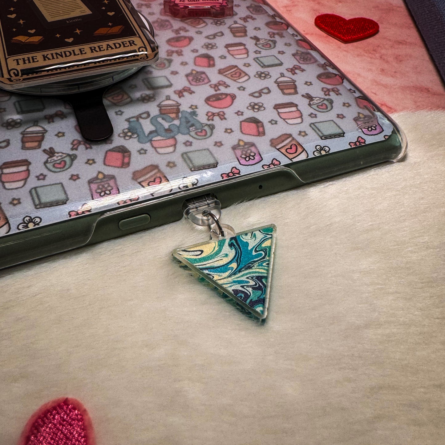 Luxe Kindle Phone Charm