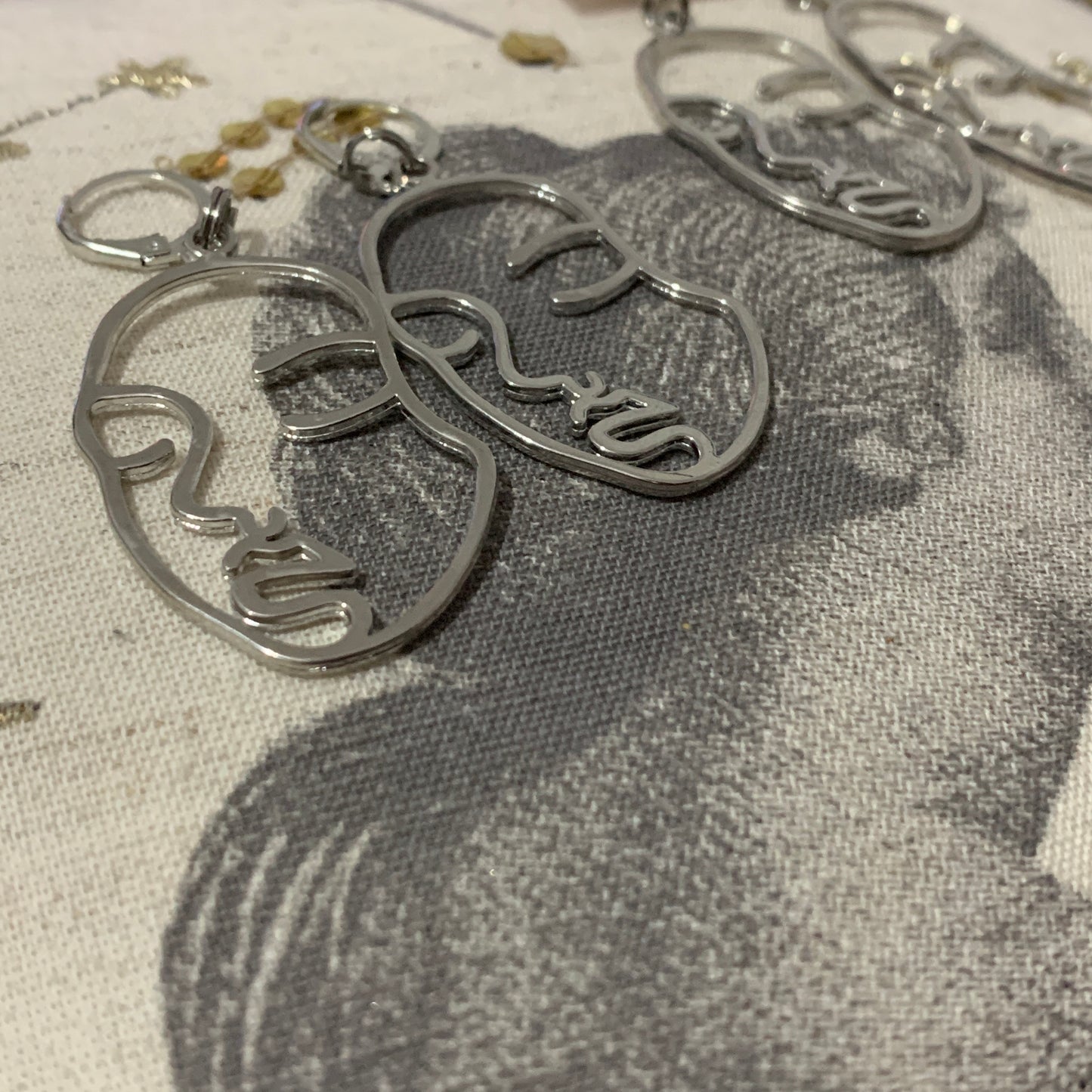 Silver Abstract Face Huggie Hoop Earrings - Lxyclr Authentic