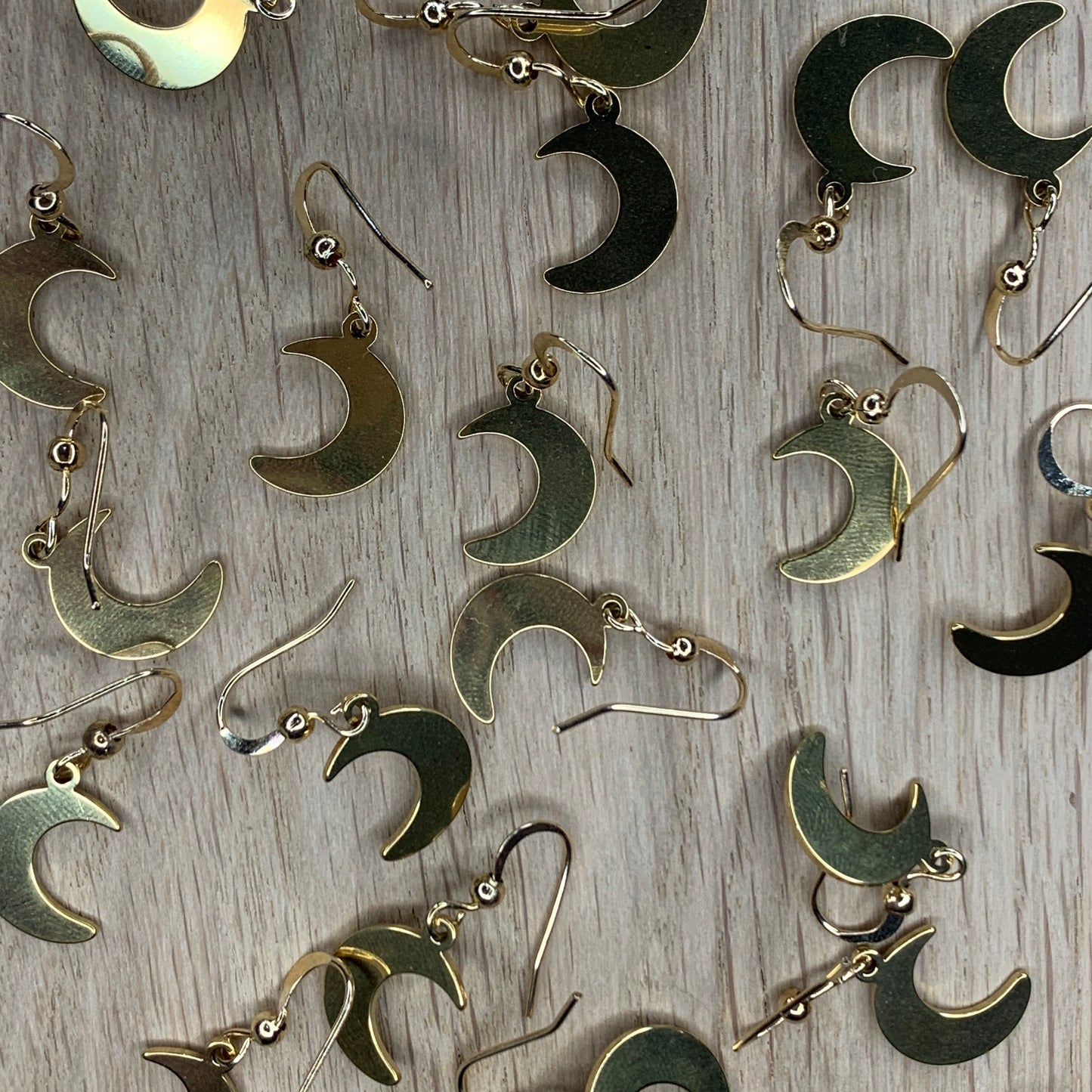 Gold Simple Crescent Moon Dangle Earrings - Lxyclr Authentic