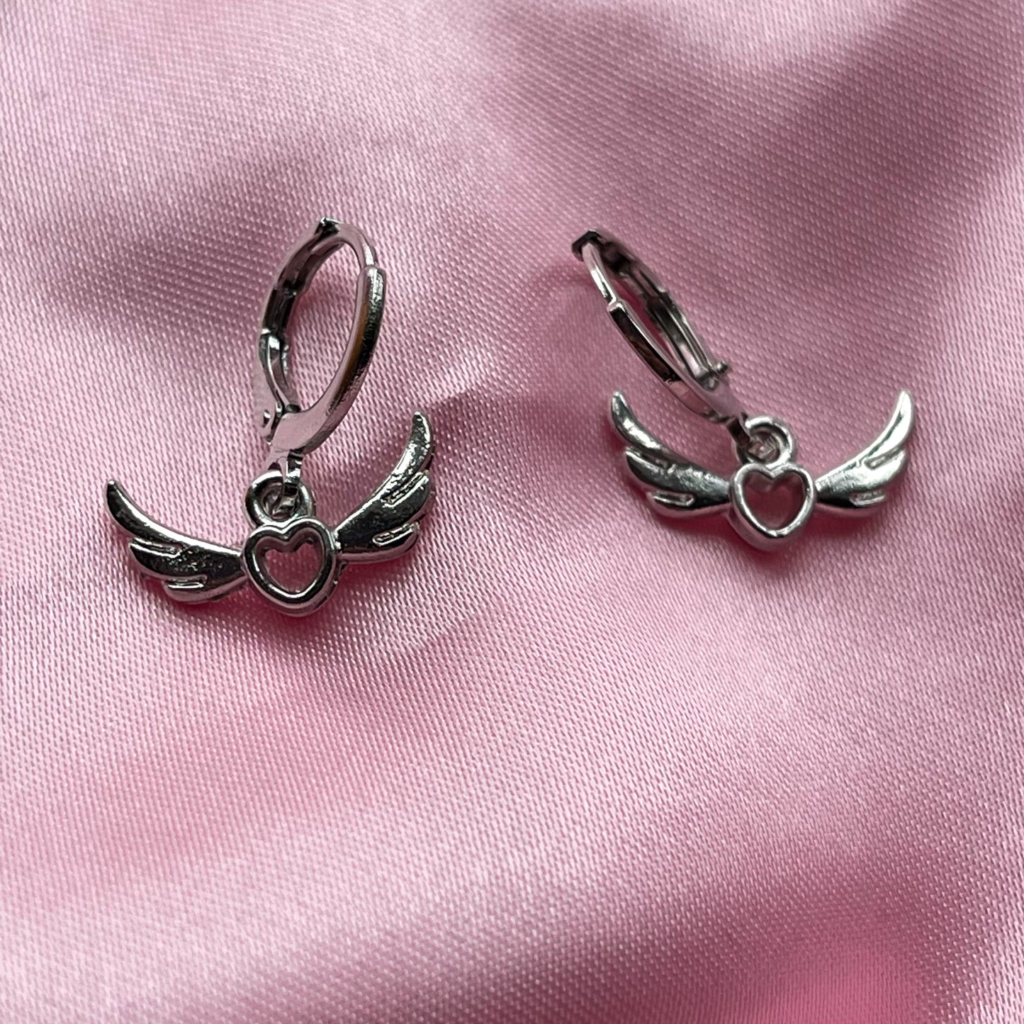 Flying Hearts Huggie Hoop Earrings - Lxyclr Authentic