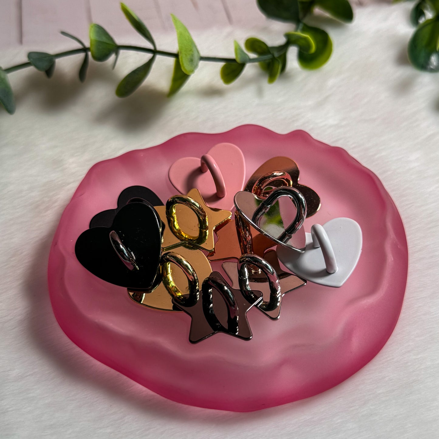 Kindle Heart Charm Metal Adhesive Hook, Phone Charm Hook, Charm Hanger for Phone, Kindle, iPad