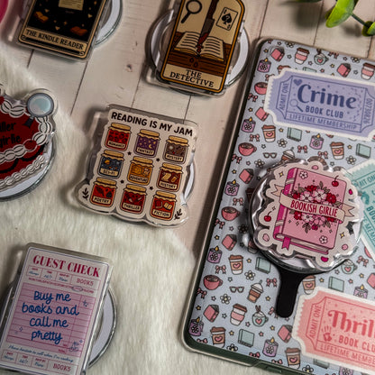 Bookish Girlie Magnetic Kindle Grip | MagSafe Kindle & Phone Grip