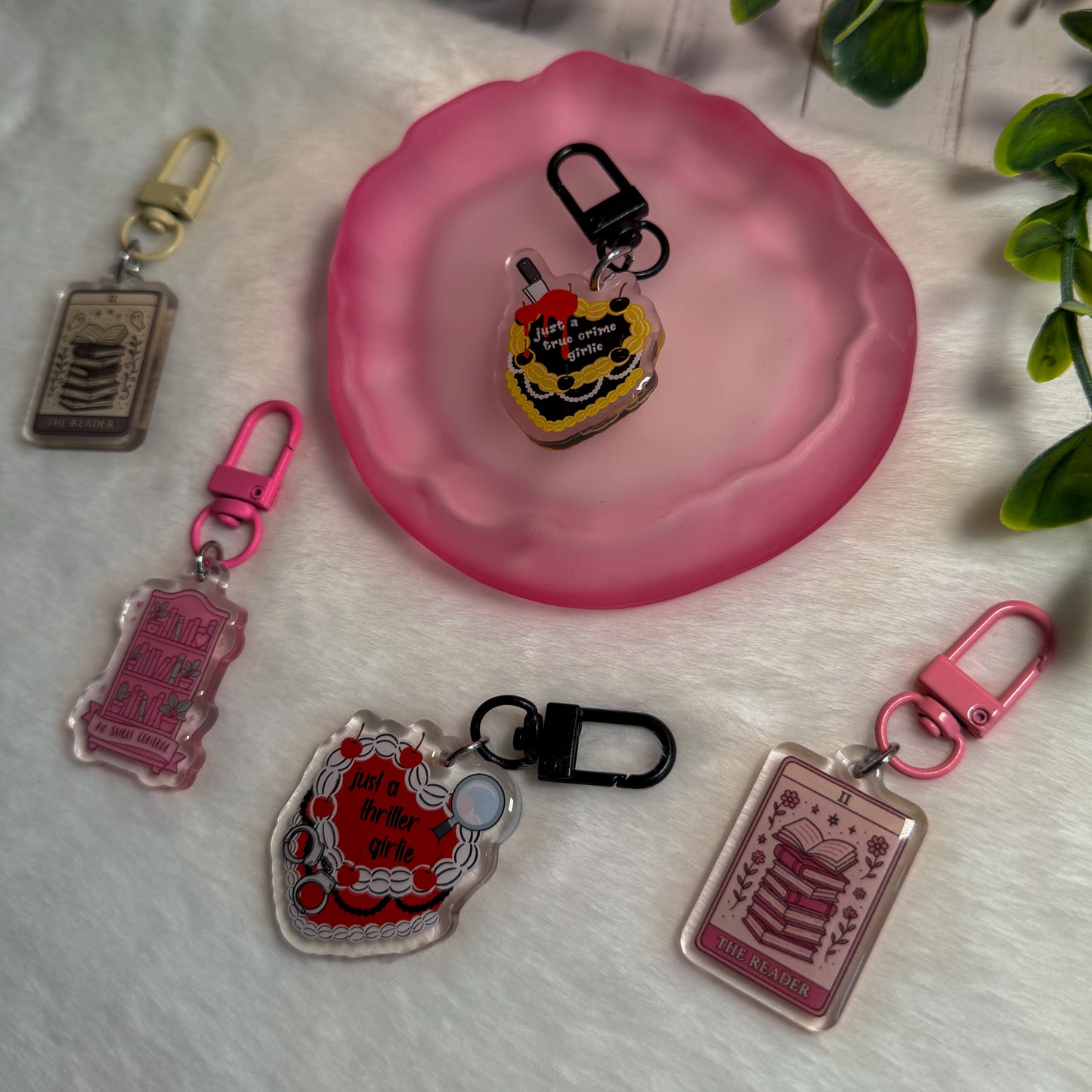 The Spooky Reader Tarot Keyring
