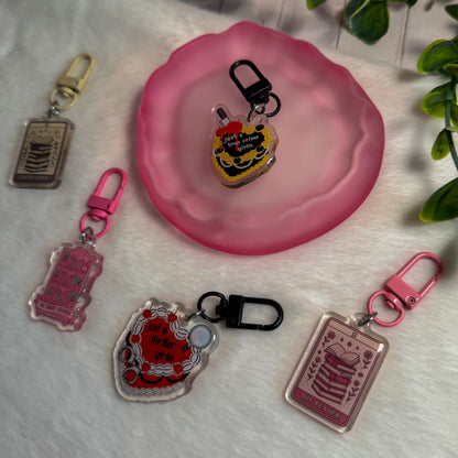 The Spooky Reader Tarot Keyring