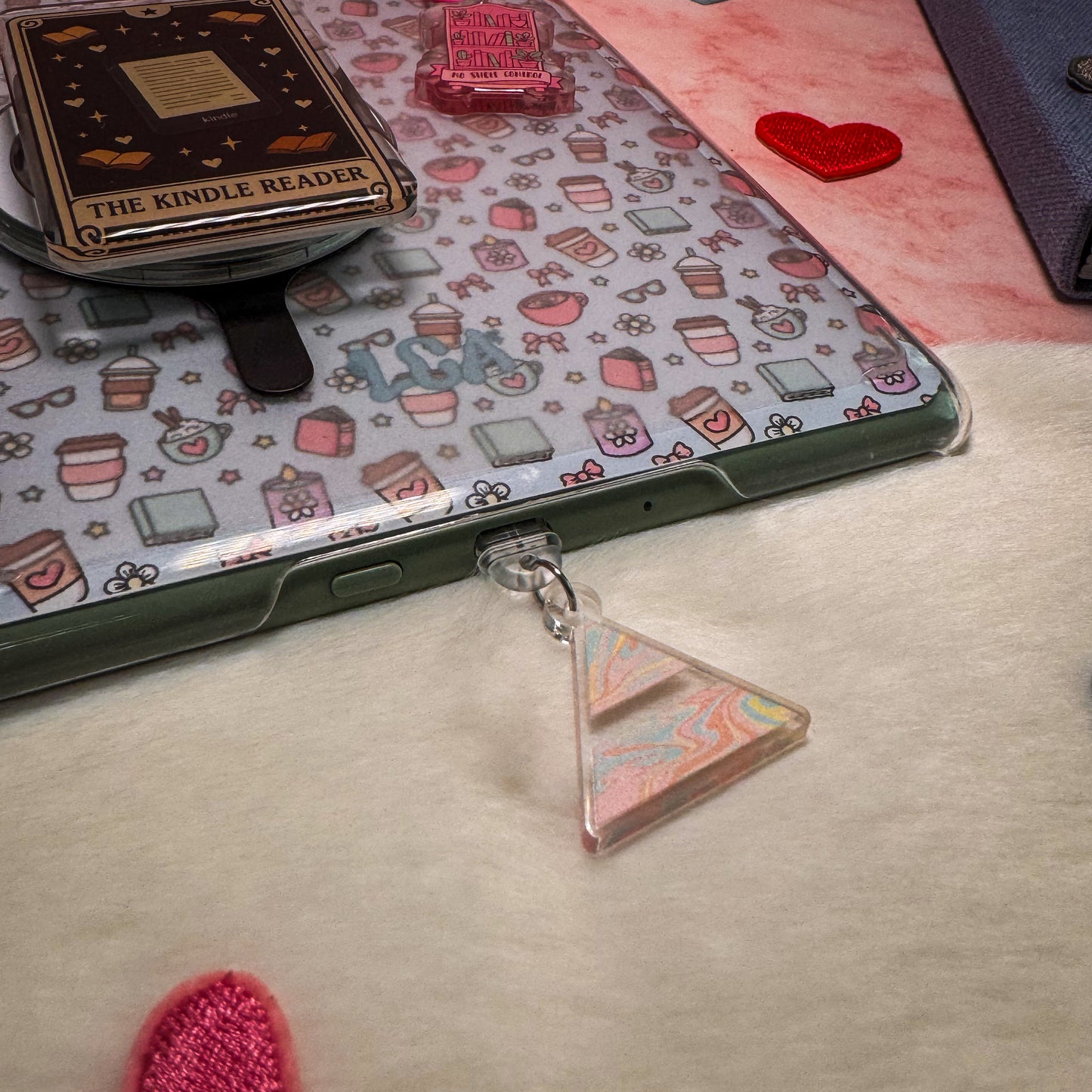 Luxe Kindle Phone Charm