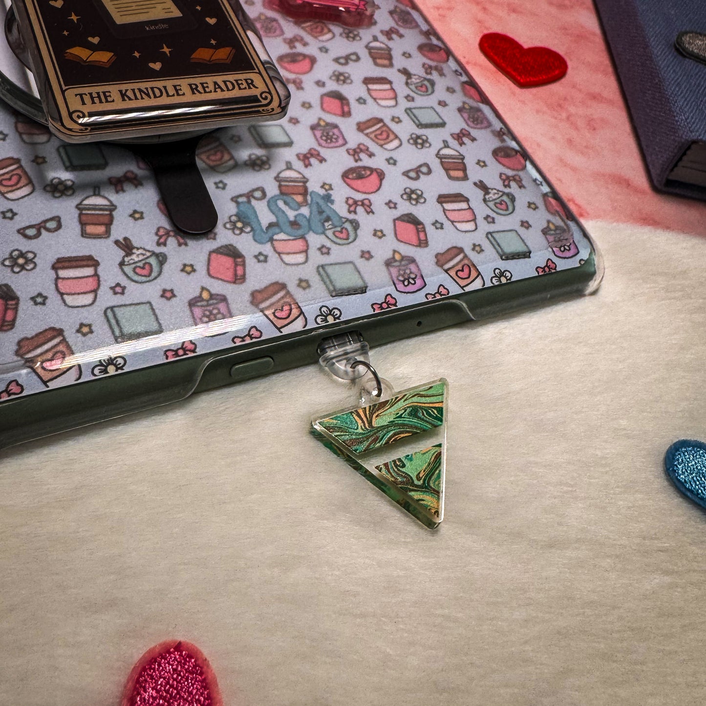 Luxe Kindle Phone Charm