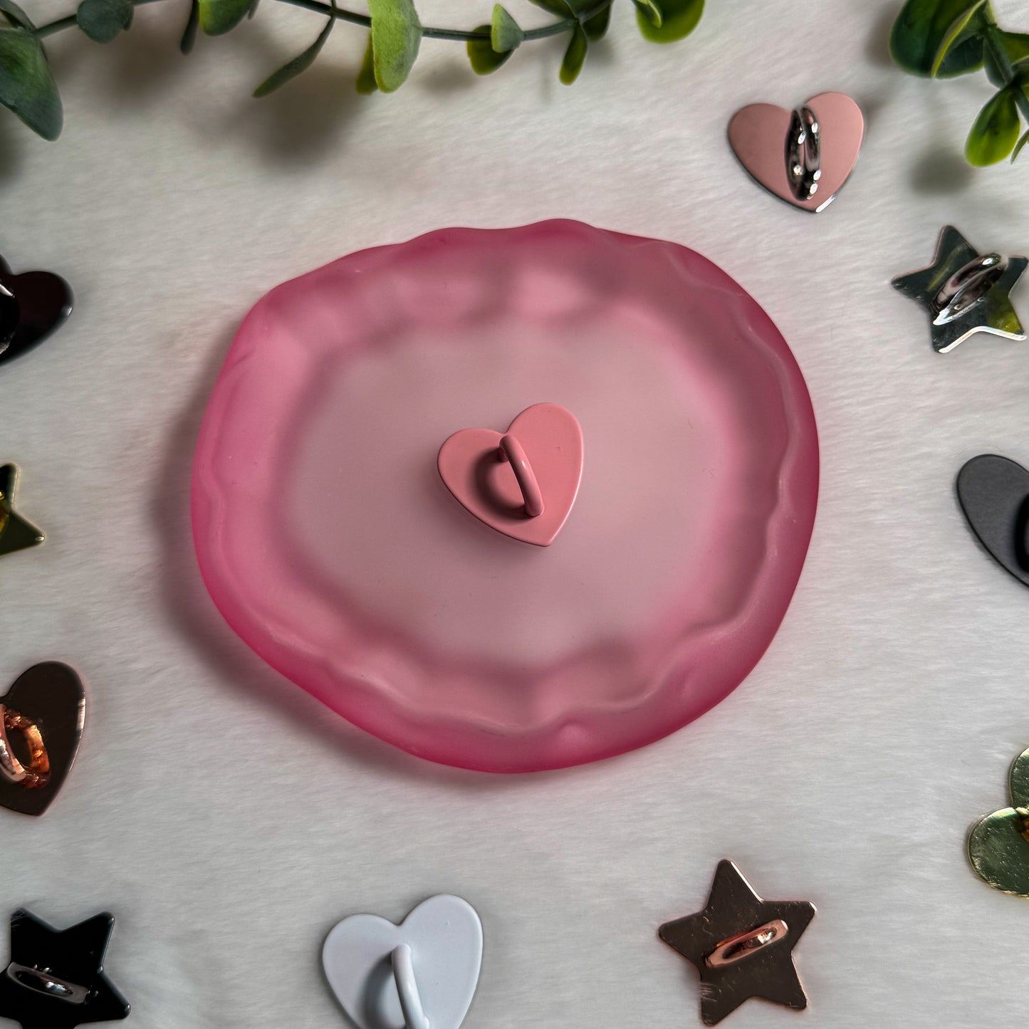 Kindle Heart Charm Metal Adhesive Hook, Phone Charm Hook, Charm Hanger for Phone, Kindle, iPad