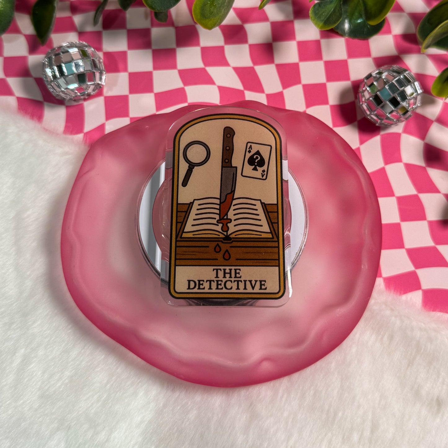 The Detective Tarot Magnetic Kindle Grip | MagSafe Kindle & Phone Grip