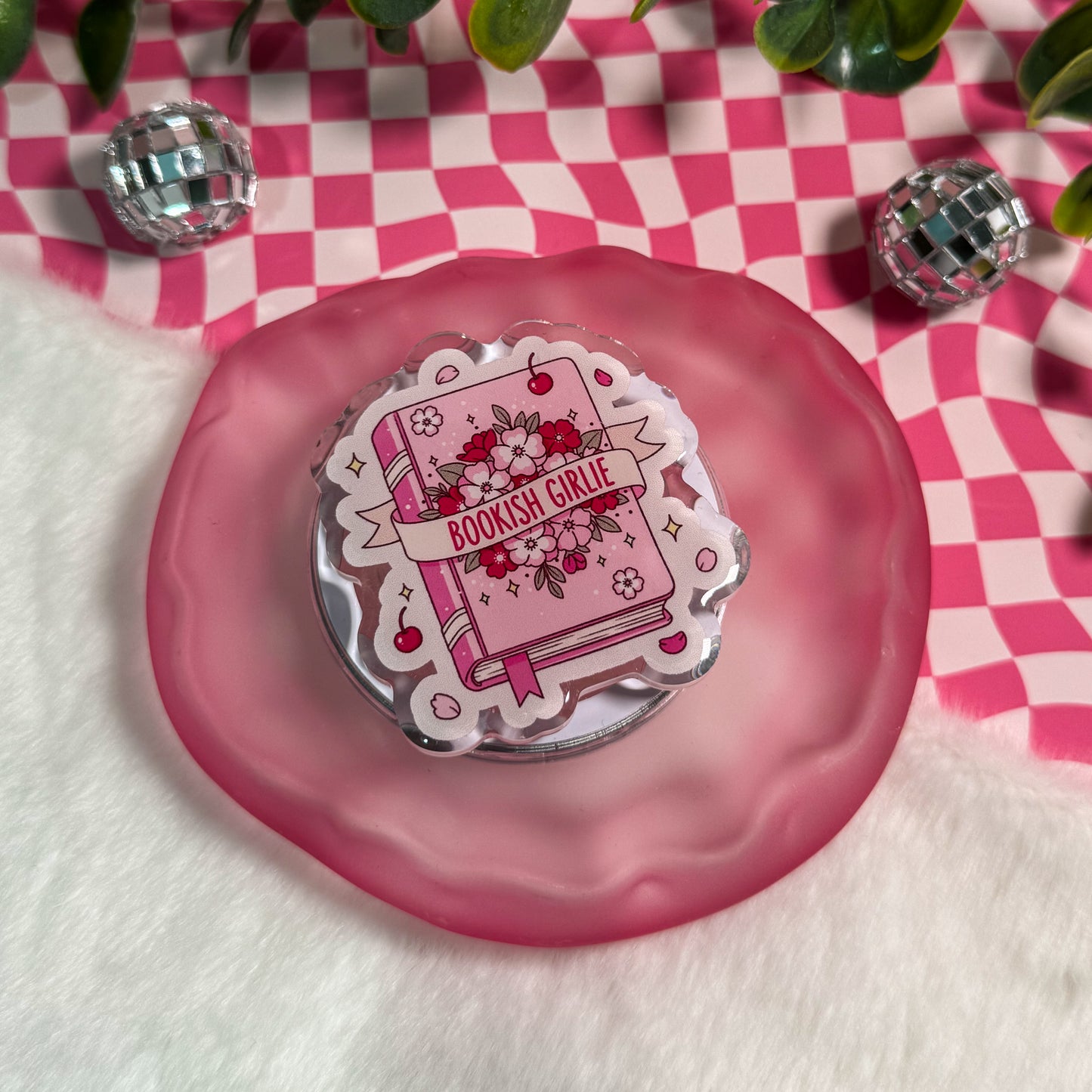 Bookish Girlie Magnetic Kindle Grip | MagSafe Kindle & Phone Grip