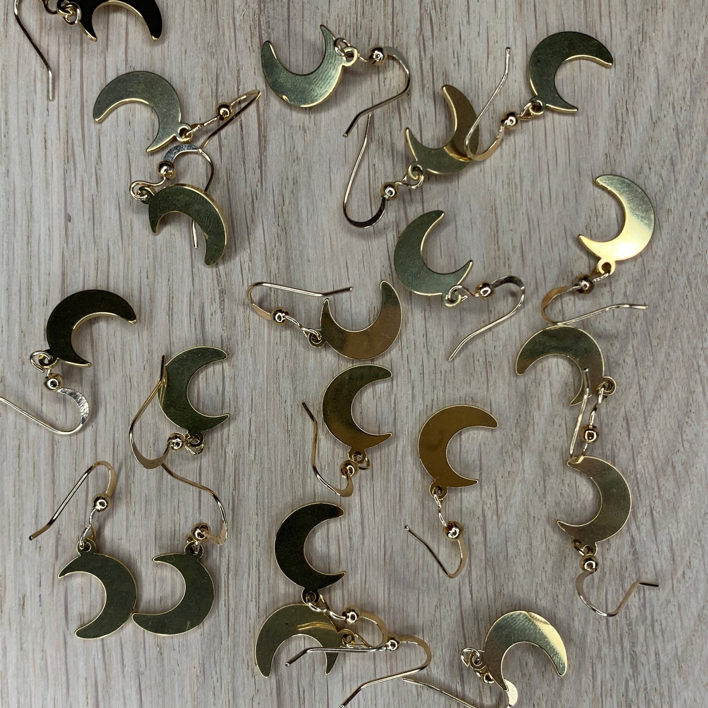 Gold Simple Crescent Moon Dangle Earrings - Lxyclr Authentic