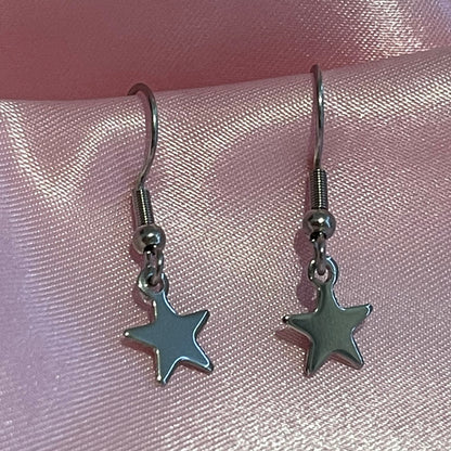 Small Silver Star Earrings - Lxyclr Authentic